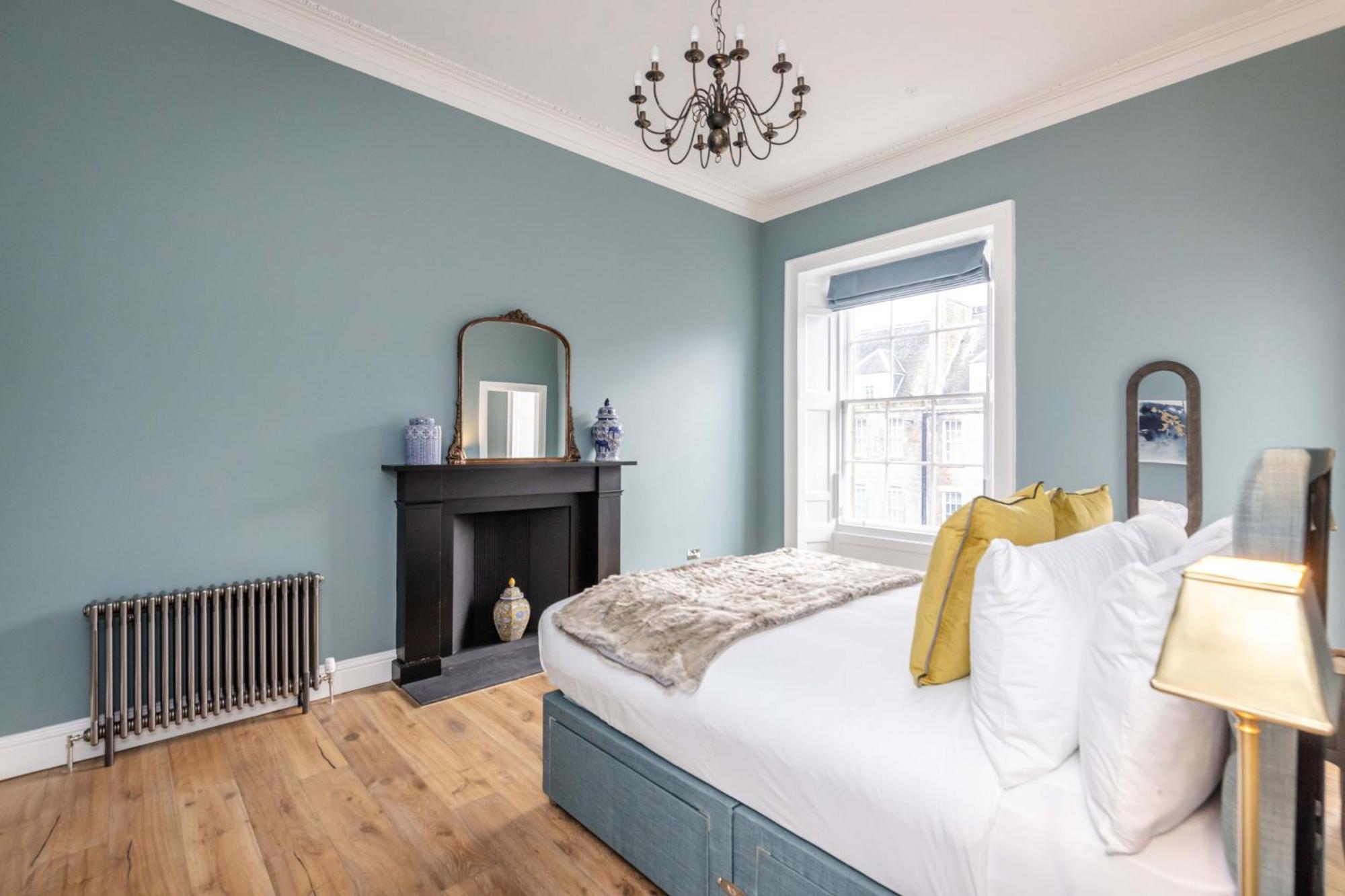 Dragon Suites Luxury Apartments At 9 Albyn Place EDI Buitenkant foto