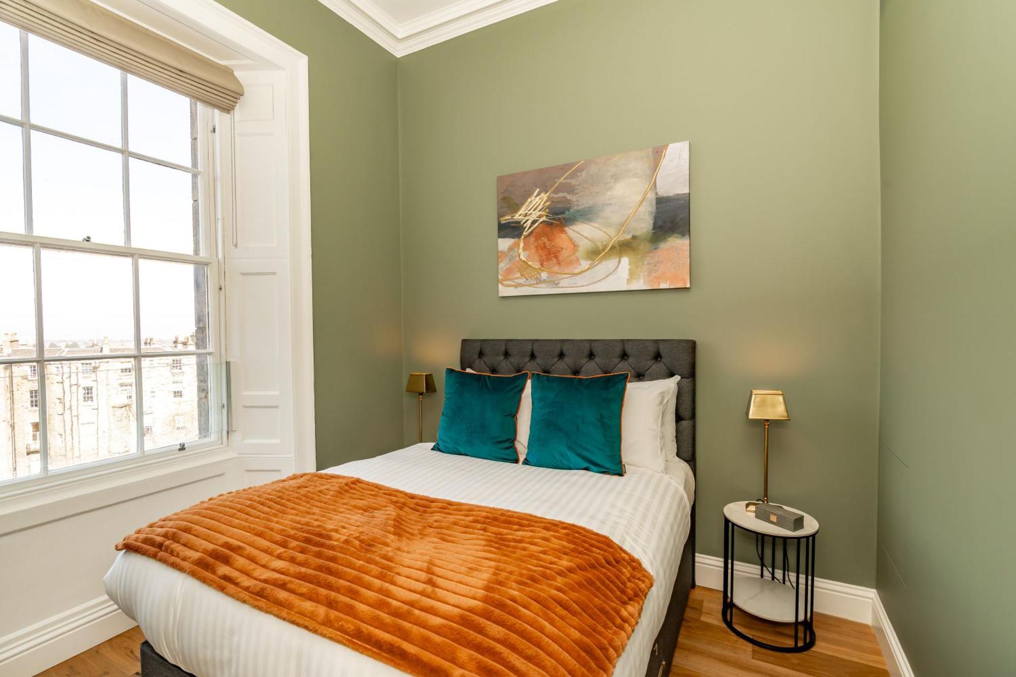 Dragon Suites Luxury Apartments At 9 Albyn Place EDI Buitenkant foto